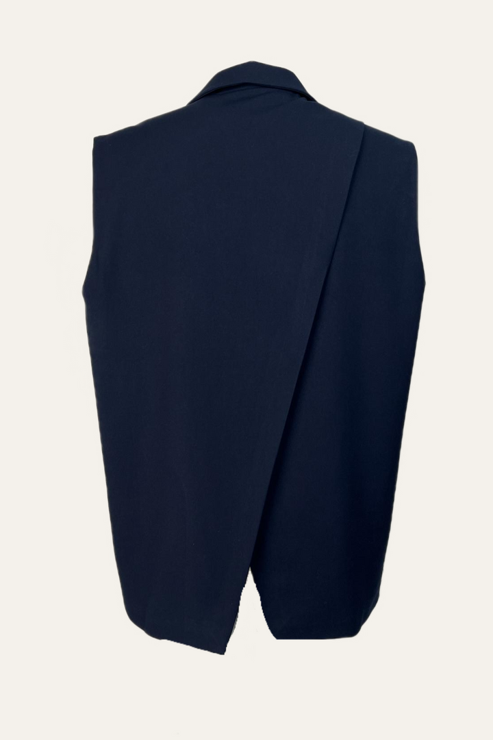 Cut-Out Weste "Zuina"