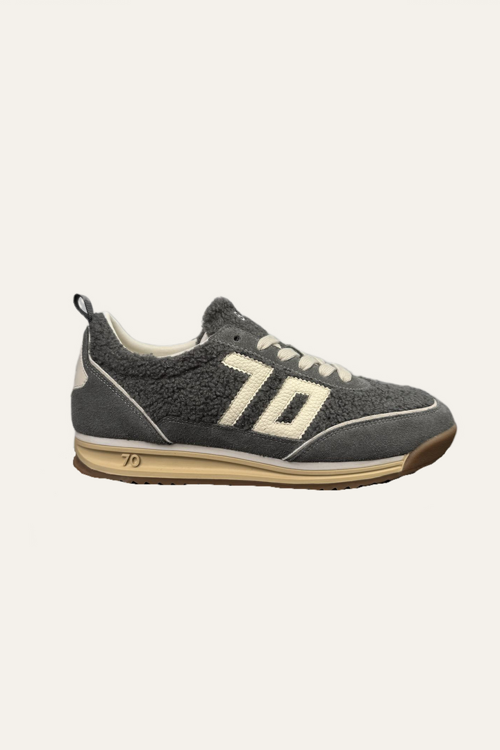 Back 70 Sneaker "Teddy Jogger"
