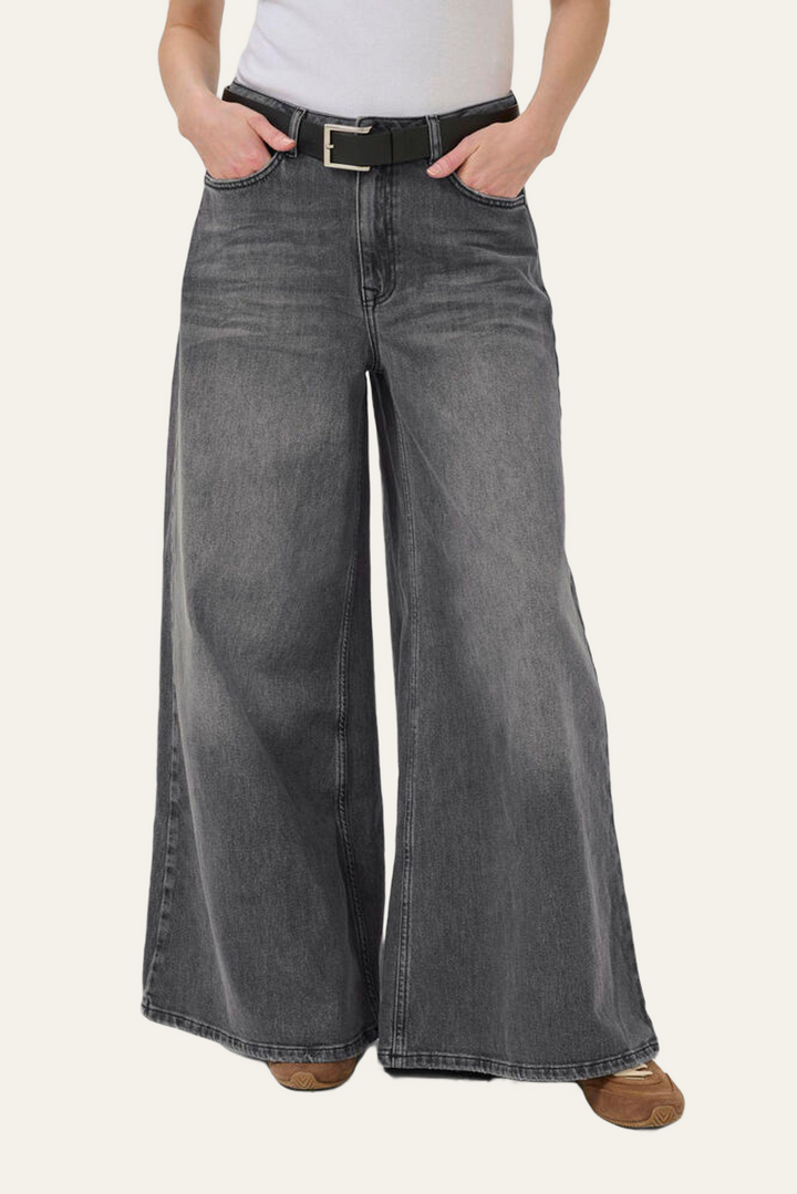 My Essential Wardrobe "Dicte" Jeans