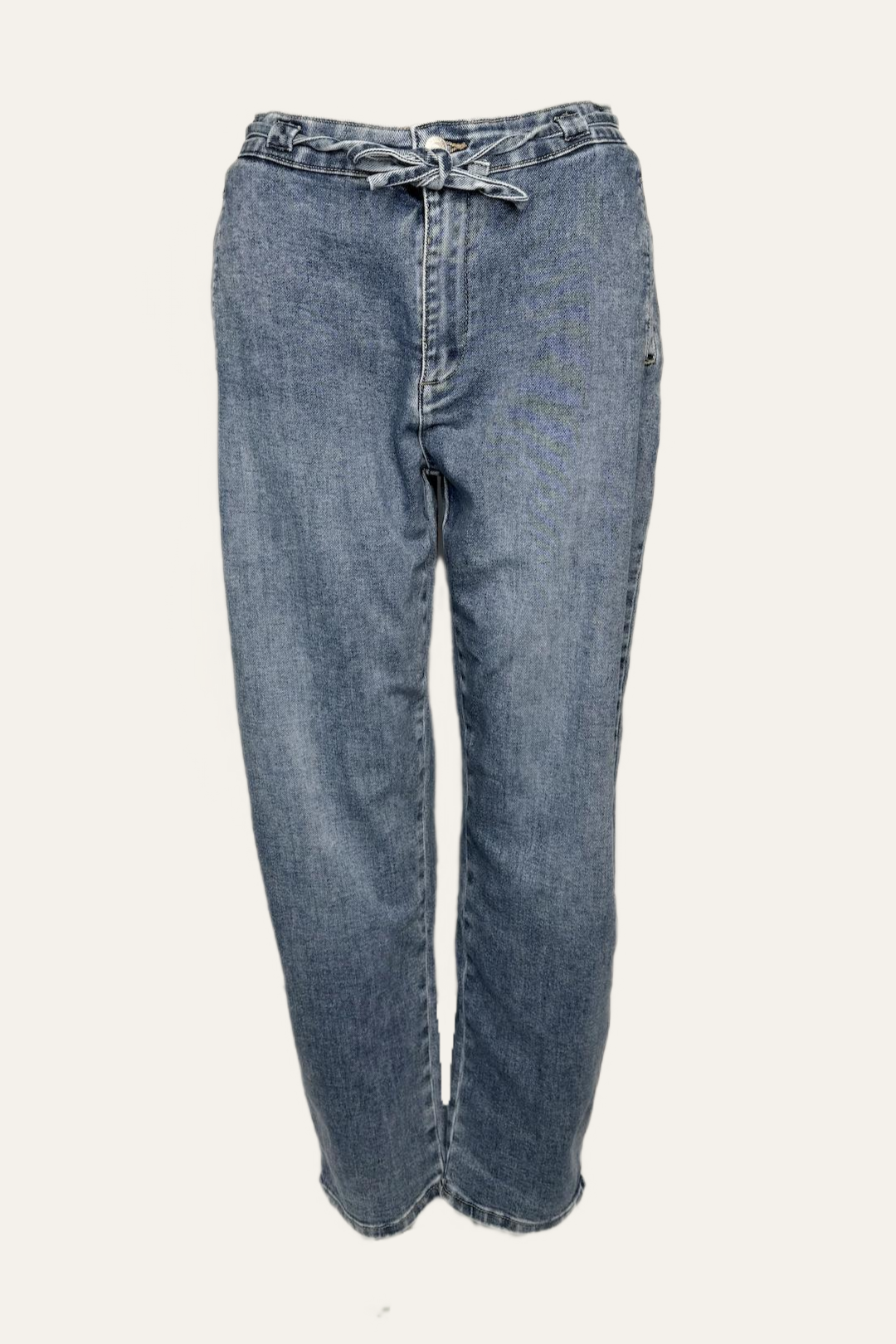 Denim Jeans mit Bindegürtel