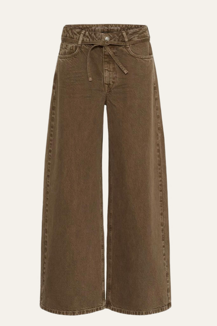 My Essential Wardrobe - "Karo"