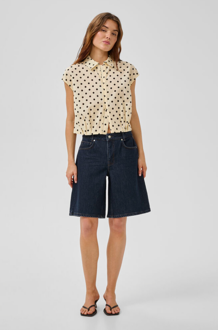 My essential Wardrobe - Short "Zita"