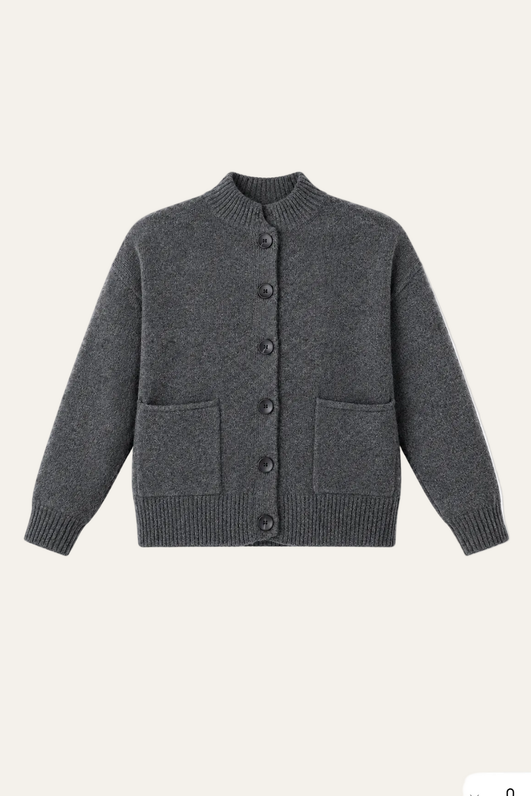 Strickjacke mit aufgesetzten Taschen "Sassyy"
