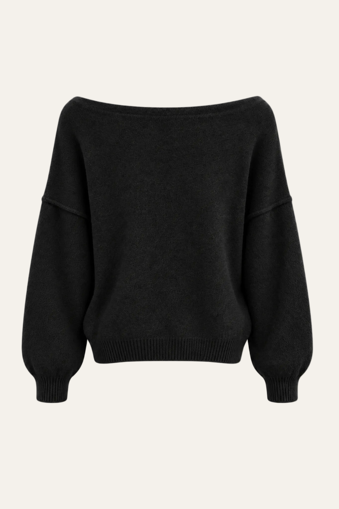 Off-Shoulder Pullover "Omaliaa"