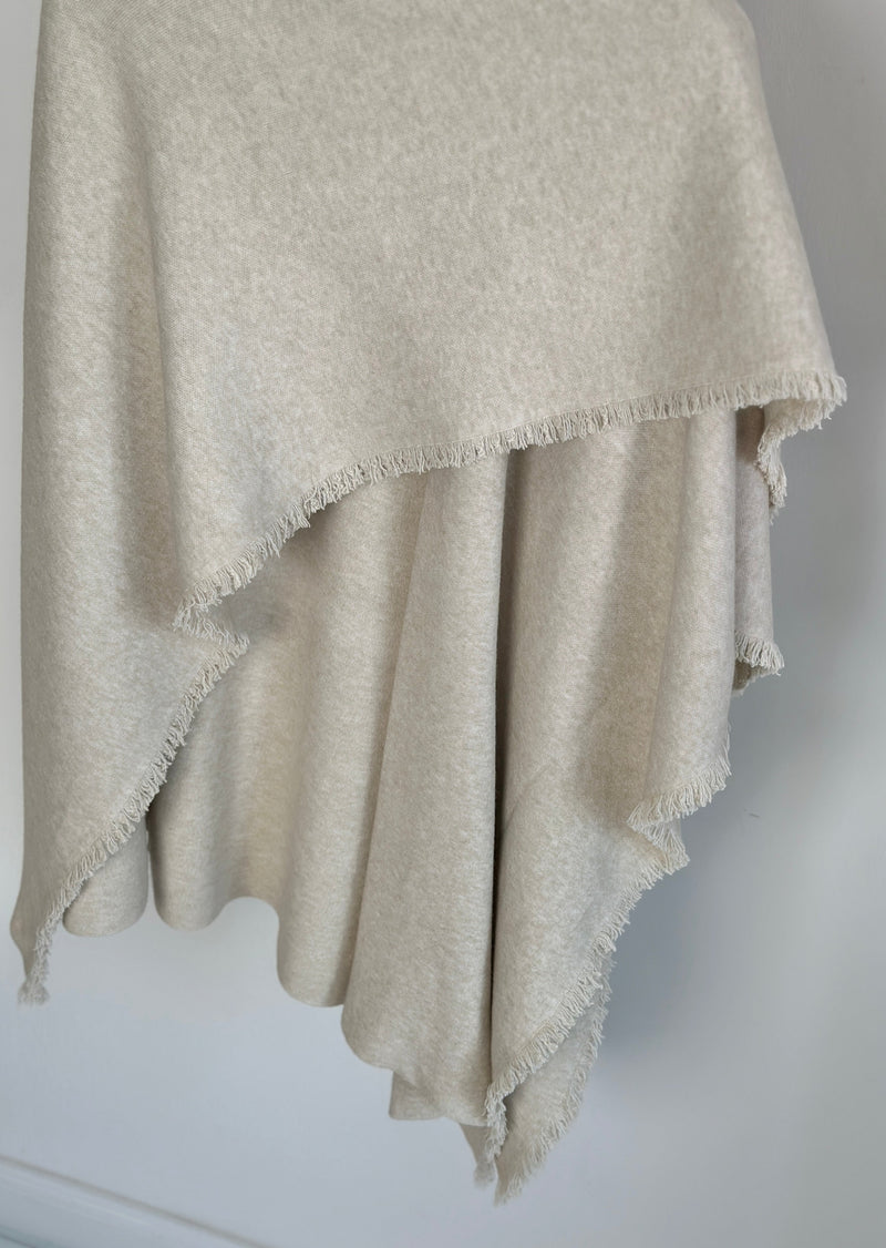 Cape "Alice" - Beige