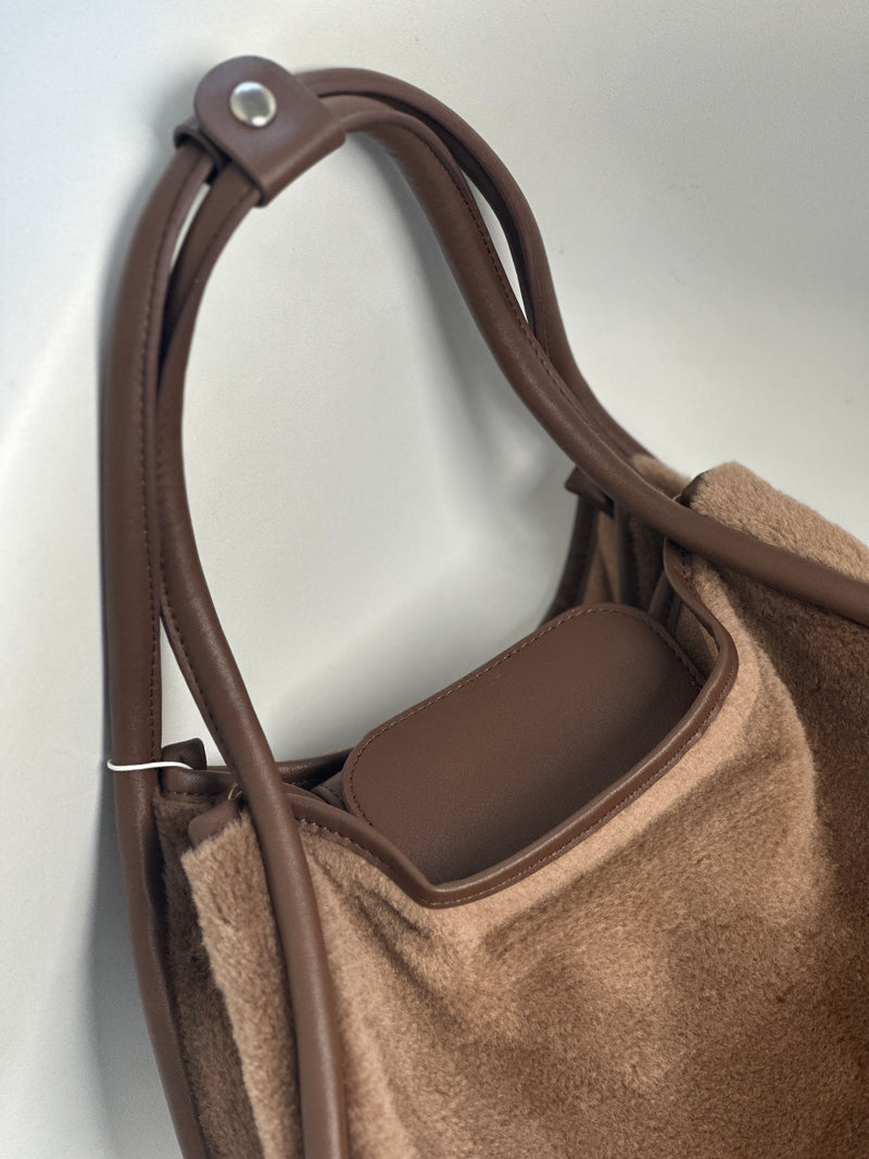 Pride To Be  - Bag "Essi" - Fakefur