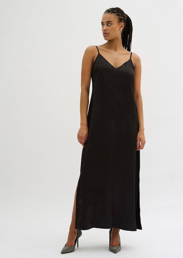 My Essential Wardrobe Long Dress "Estelle"